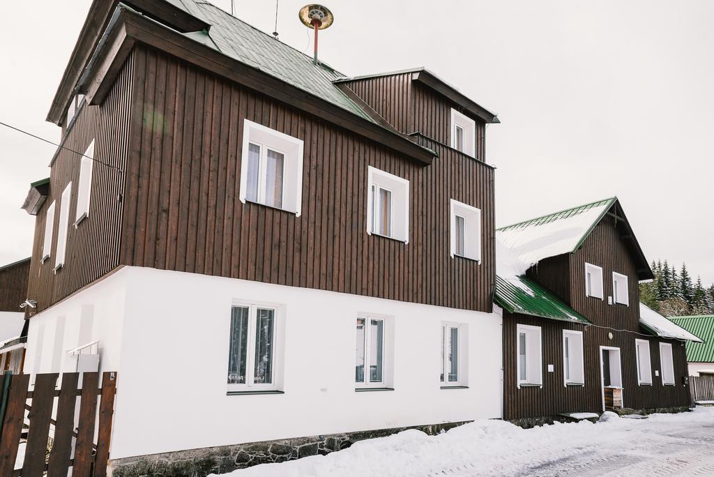 Penzion U Pstruha Modrava Eksteriør billede
